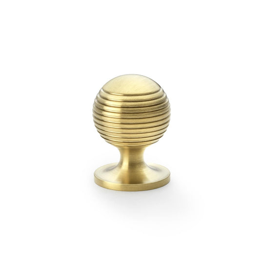 Alexander and Wilks Caesar Cupboard Knob on Round Rose