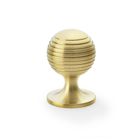 Alexander and Wilks Caesar Cupboard Knob on Round Rose
